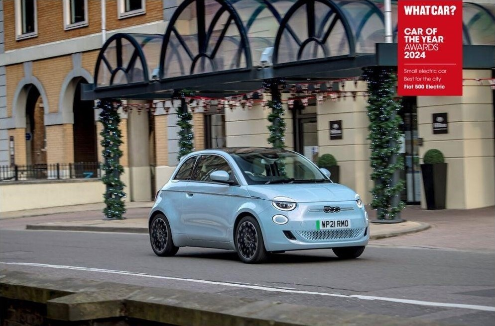 Fiat 500e wins Best small electric car for the city at the What Car?